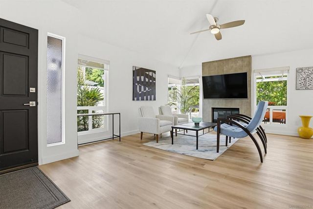 1024 Gleneagles, Vista, CA 92081