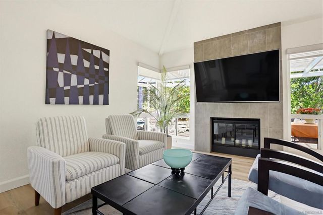 1024 Gleneagles, Vista, CA 92081