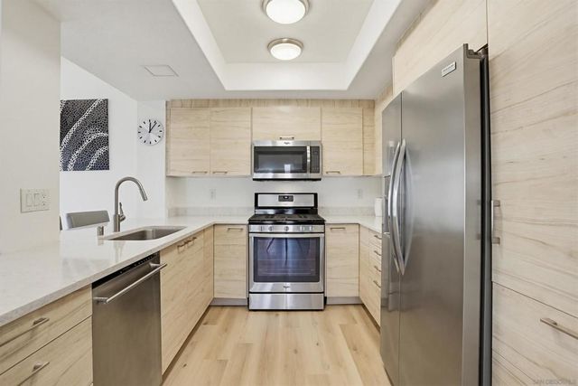 1024 Gleneagles, Vista, CA 92081