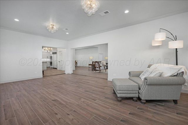 7402 PARK RIDGE Drive, Amarillo, TX 79119