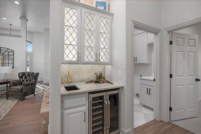 7402 PARK RIDGE Drive, Amarillo, TX 79119