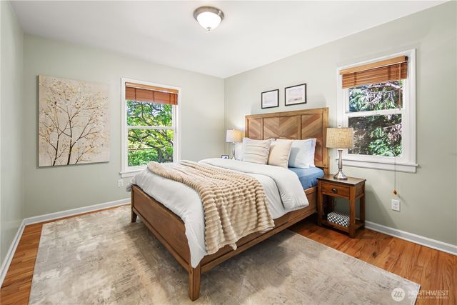 11202 Marine View Drive SW, Seattle, WA 98146