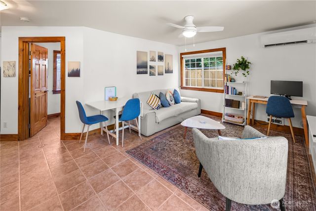 11202 Marine View Drive SW, Seattle, WA 98146