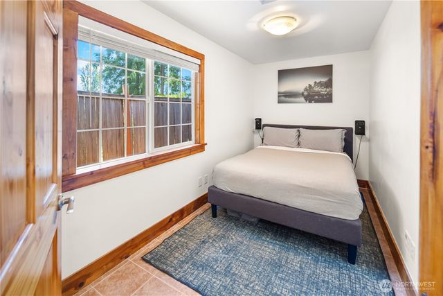 11202 Marine View Drive SW, Seattle, WA 98146