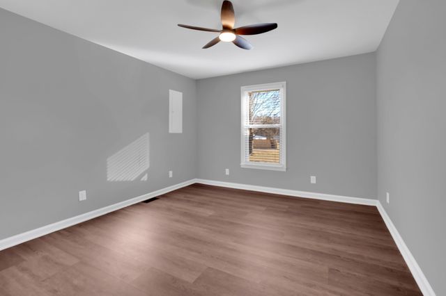 810 Frank Martin Rd, Shelbyville, TN 37160