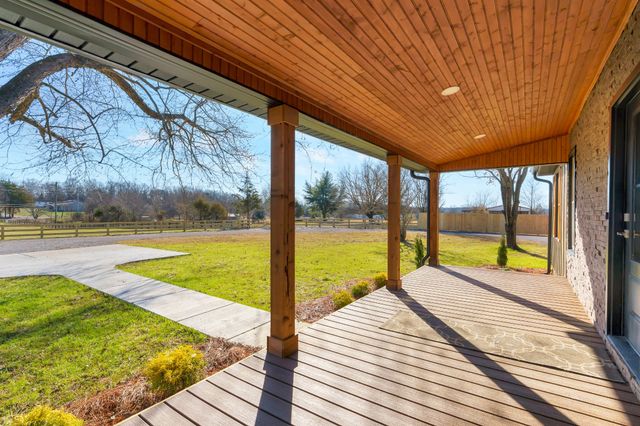 810 Frank Martin Rd, Shelbyville, TN 37160