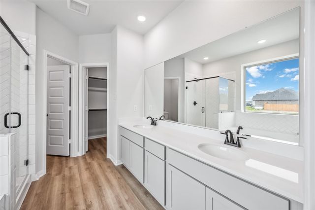 520 Barton Place Drive, Tarkington, TX 77327