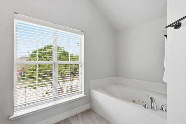 1121 London Drive, Frisco, TX 75036