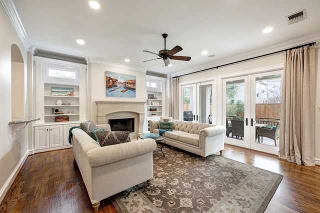 4315 Ione Street, Bellaire, TX 77401