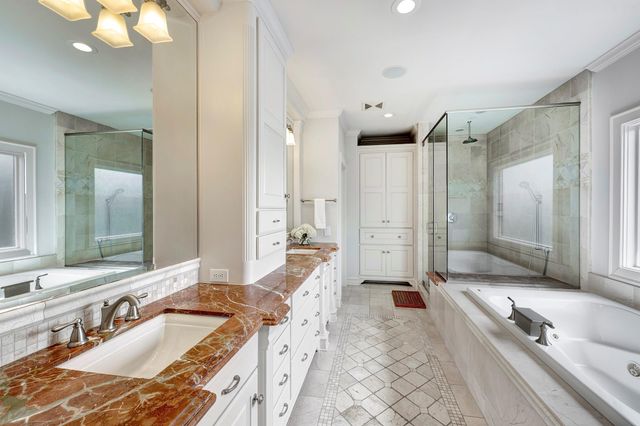 4315 Ione Street, Bellaire, TX 77401