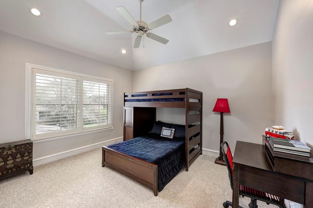 4315 Ione Street, Bellaire, TX 77401