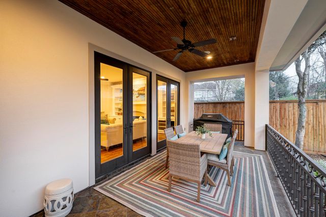 4315 Ione Street, Bellaire, TX 77401