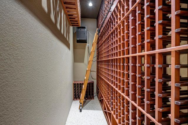 4315 Ione Street, Bellaire, TX 77401