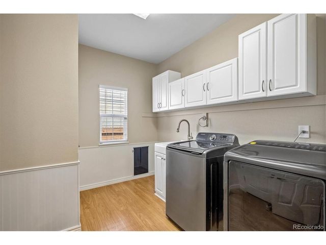 20431 E Union Cir, Aurora, CO 80015