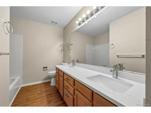 20431 E Union Cir, Aurora, CO 80015