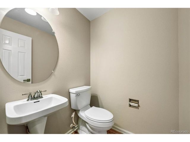 20431 E Union Cir, Aurora, CO 80015