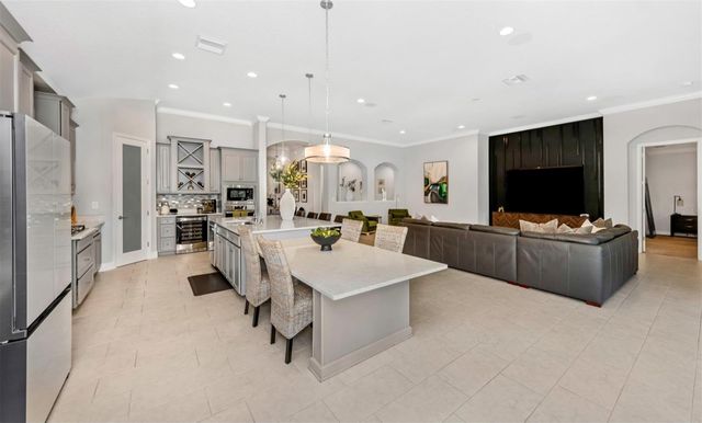 6916 NEOPOLITAN COURT, Apollo Beach, FL 33572