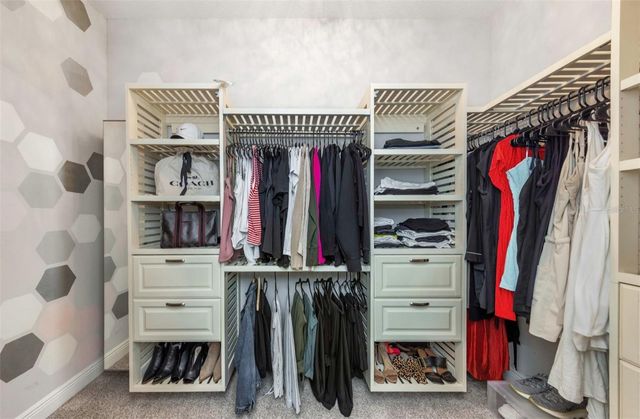 6916 NEOPOLITAN COURT, Apollo Beach, FL 33572