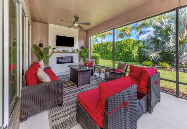 6916 NEOPOLITAN COURT, Apollo Beach, FL 33572