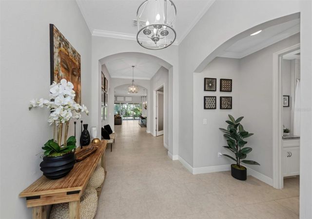 6916 NEOPOLITAN COURT, Apollo Beach, FL 33572