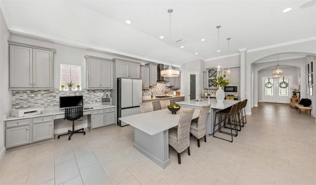 6916 NEOPOLITAN COURT, Apollo Beach, FL 33572