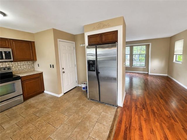 112 Sharon Lane, Garden City, MO 64747