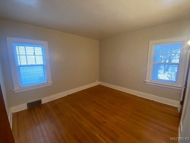 27 Henley Road Lower, Buffalo, NY 14216