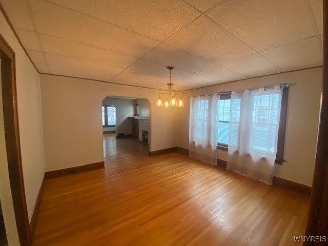 27 Henley Road Lower, Buffalo, NY 14216