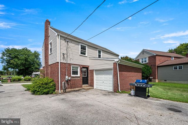 203 PINE RIDGE RD, Havertown, PA 19083