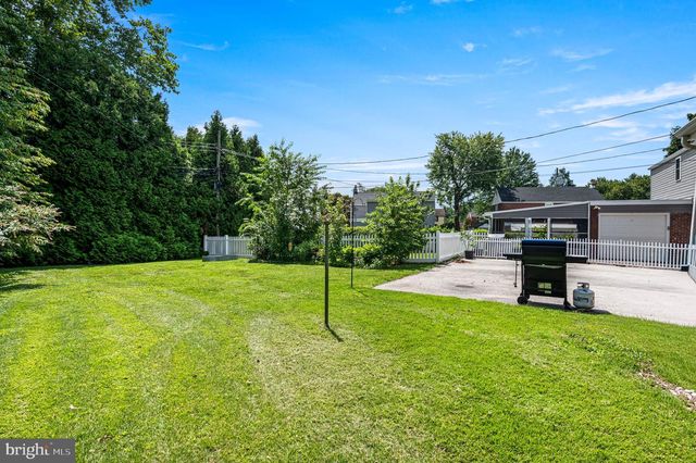 203 PINE RIDGE RD, Havertown, PA 19083