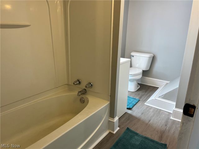 311 6th Street, Fairport Harbor, OH 44077