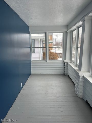 311 6th Street, Fairport Harbor, OH 44077