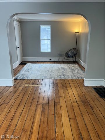 311 6th Street, Fairport Harbor, OH 44077