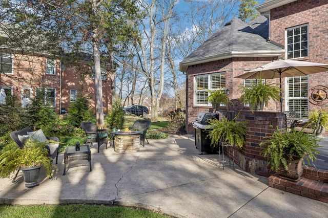 2306 Garrison Cv, Murfreesboro, TN 37130