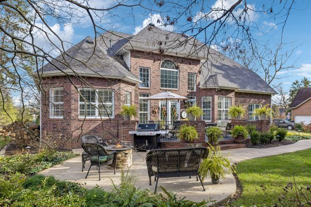 2306 Garrison Cv, Murfreesboro, TN 37130