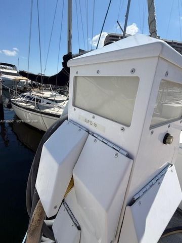 4 Grove Isle Drive Slip D-10, Miami, FL 33133