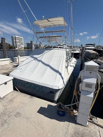 4 Grove Isle Drive Slip D-10, Miami, FL 33133