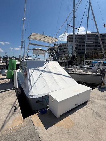 4 Grove Isle Drive Slip D-10, Miami, FL 33133