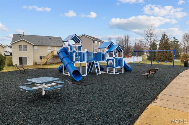 856 Brookmead Drive, O'fallon, MO 63366