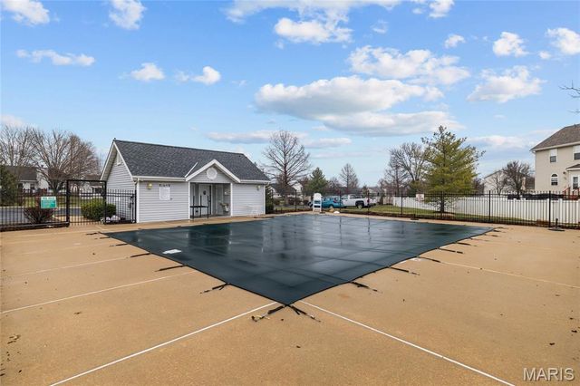 856 Brookmead Drive, O'fallon, MO 63366