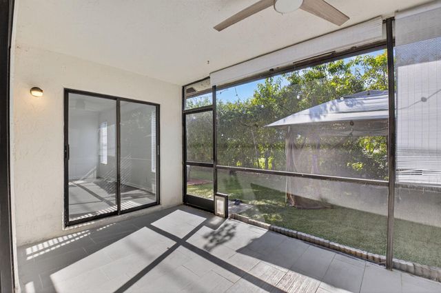 9074 Chatsworth Cascades, Boca Raton, FL 33434