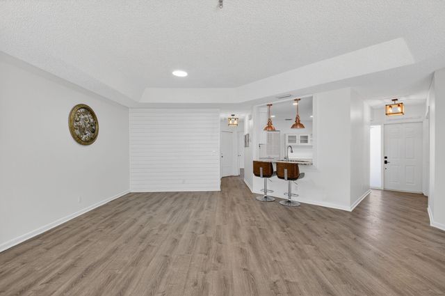 9074 Chatsworth Cascades, Boca Raton, FL 33434