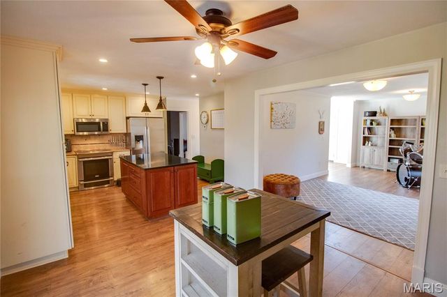 2019 Raintree Trail, Collinsville, IL 62234