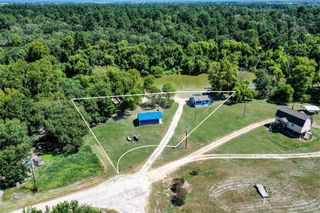 239 Fishermans Trail, Huntsville, TX 77320