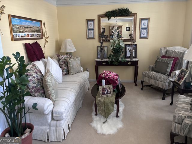 4323 Grove Lake Street, Loganville, GA 30052