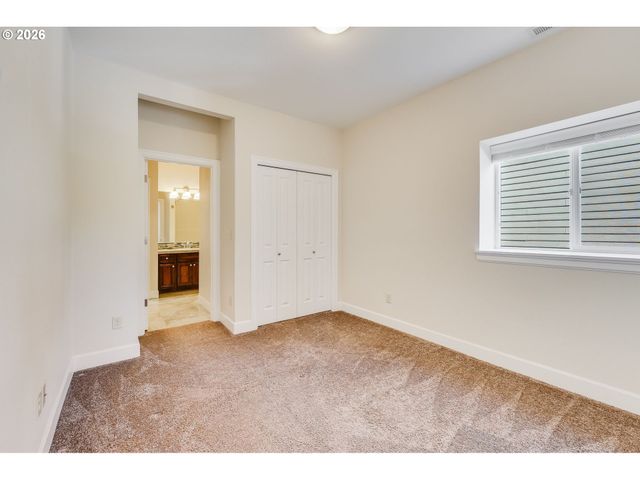 14317 Se VISTA HEIGHTS St, Happy Valley, OR 97086
