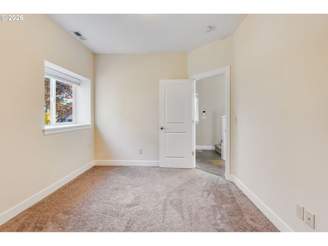 14317 Se VISTA HEIGHTS St, Happy Valley, OR 97086