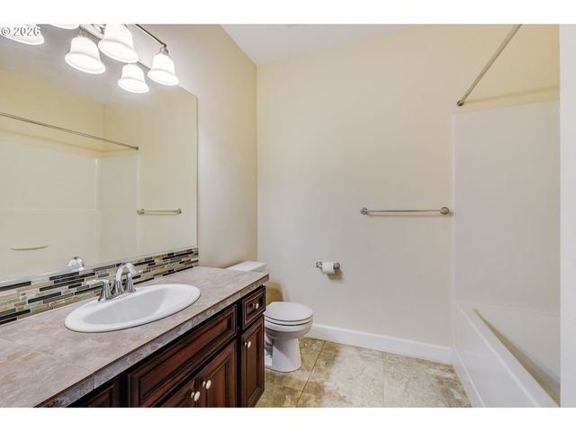 14317 Se VISTA HEIGHTS St, Happy Valley, OR 97086