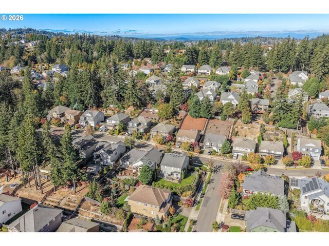 14317 Se VISTA HEIGHTS St, Happy Valley, OR 97086