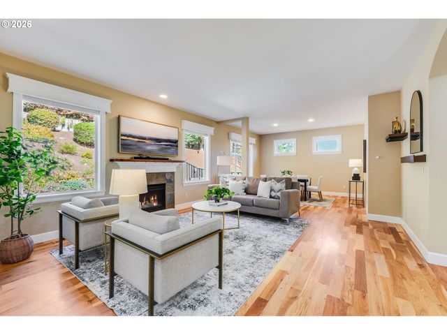 14317 Se VISTA HEIGHTS St, Happy Valley, OR 97086